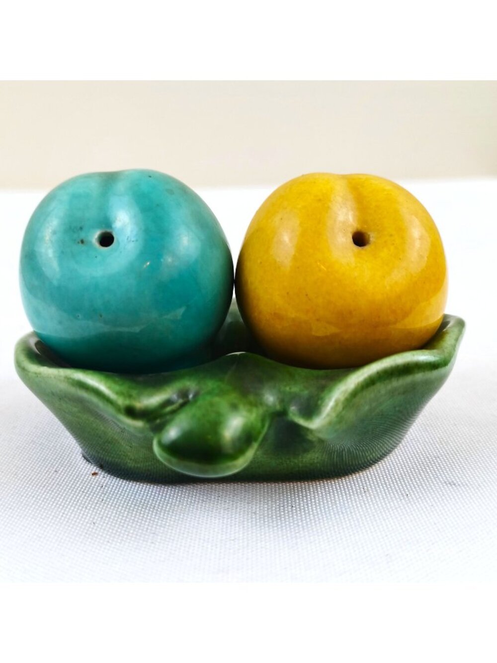 Vintage Ceramic Salt & Pepper Shakers with Leaf Tray Turquoise Mustard MCM